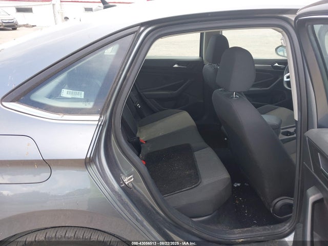 Volkswagen 1.4 tsi 2019 3VWC57BU2KM210443 Image 8