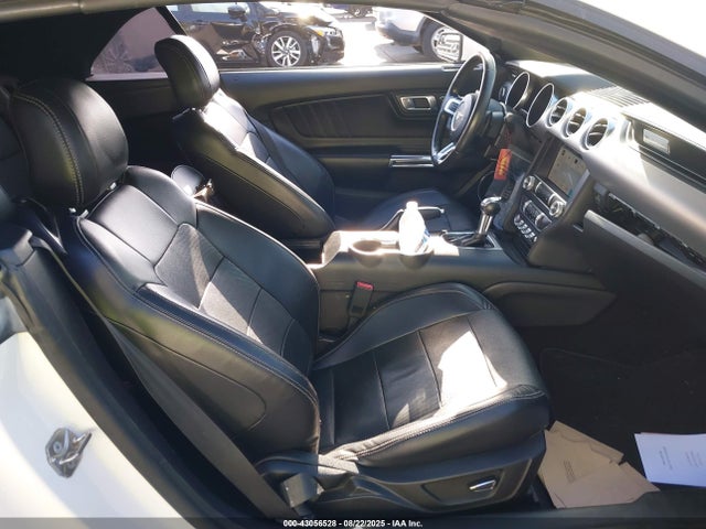 Ford 4v 2019 1FATP8UH9K5150286 Image 5