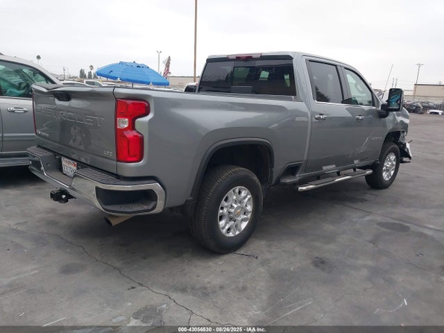2GC4YPE70R1171440 Chevrolet l8t