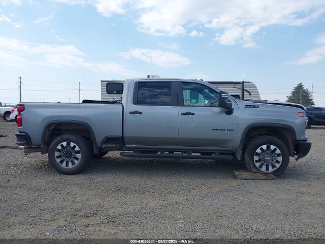 2GC4YMEY4R1198308 Chevrolet l5p