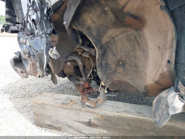 2GC4YMEY4R1198308 Chevrolet l5p