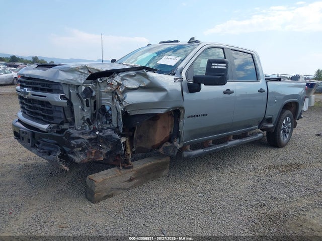 2GC4YMEY4R1198308 Chevrolet l5p