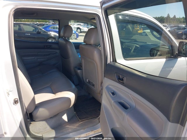 2005 Toyota Tacoma Prerunner V6 მანქანა იყიდება აუქციონზე, vin: 5TEKU72N55Z073581, აუქციონის ნომერი: 43056533