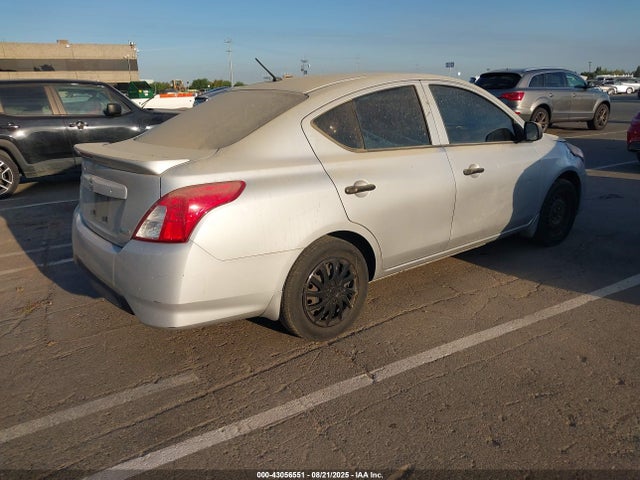 3N1CN7AP0FL926576 Nissan Versa