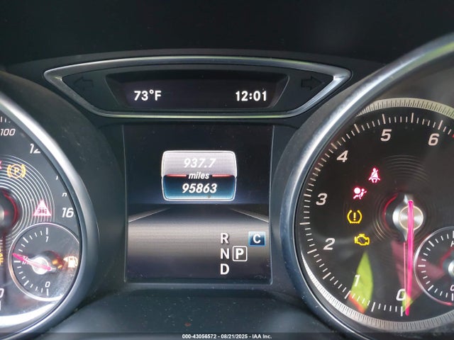 Mercedes-Benz m270 2018 WDDSJ4EB7JN537045 Image 15