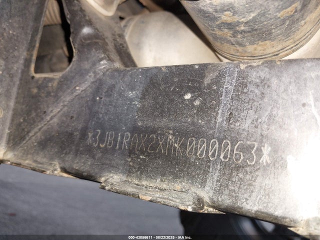 Can-Am Commander Xt 1000r 2021 3JB1RAX2XMK000063 Image 10
