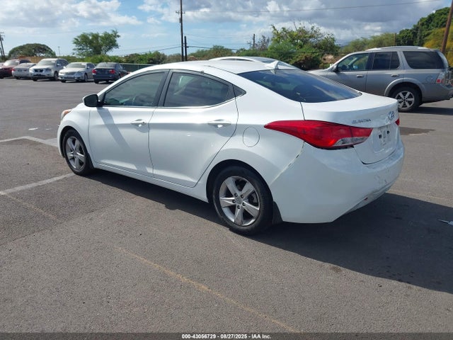 2013 Hyundai Elantra Gls მანქანა იყიდება აუქციონზე, vin: 5NPDH4AE6DH284559, აუქციონის ნომერი: 43056729