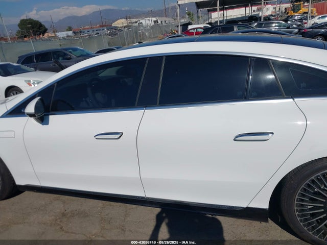 Mercedes-Benz ed 2024 W1KCG2DB0RA049079 Image 14