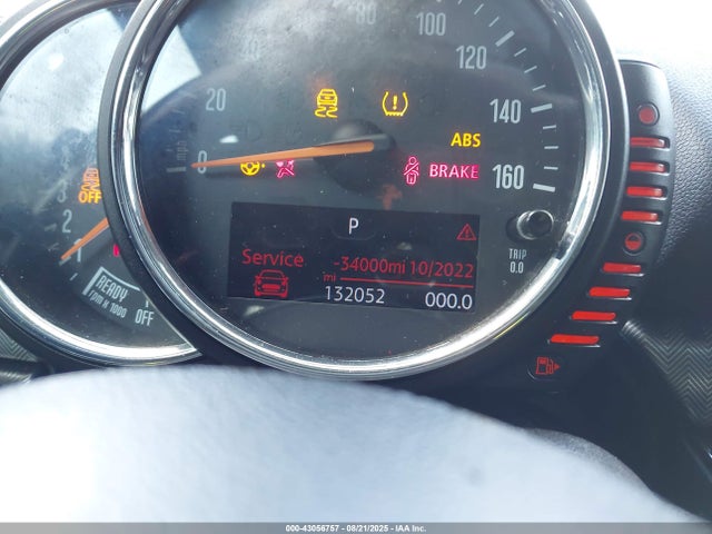 2016 MINI CLUBMAN WMWLN5C59G2E30627 Photo 6