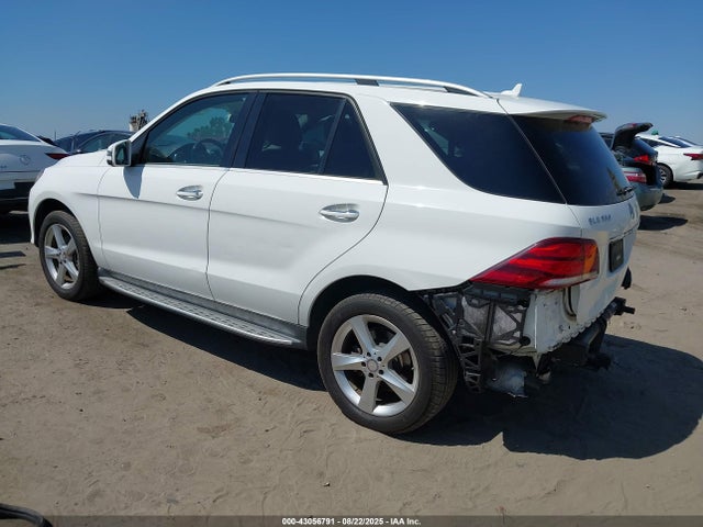 Mercedes-Benz m276 2016 4JGDA5JB5GA786647 Image 3