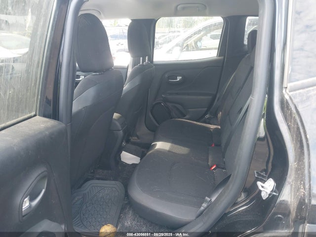 Jeep 2018 2018 ZACCJABB9JPJ10696 Image 8
