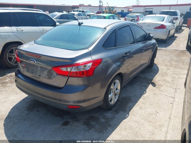 Ford Focus 2014 1FADP3E20EL229461 Image 4