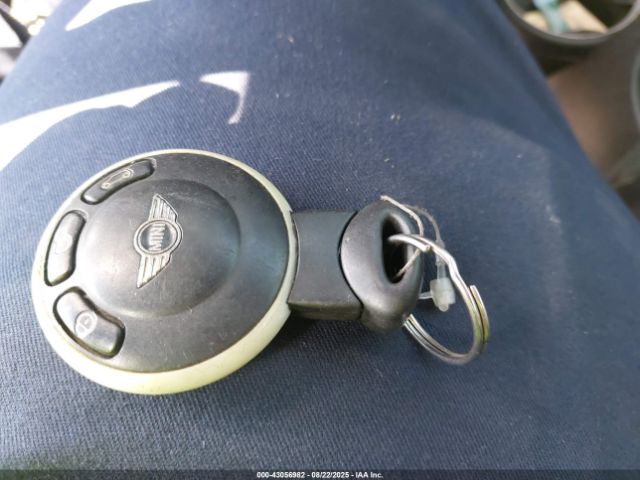 2009 MINI COOPER S WMWMF73569TW85338 Photo 10