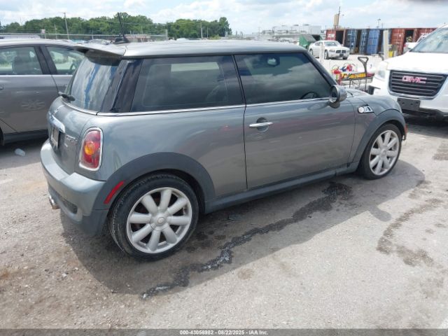 2009 MINI COOPER S WMWMF73569TW85338 Photo 3