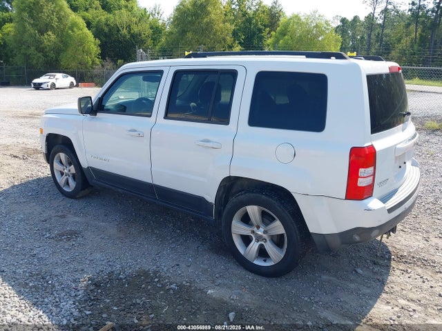 Jeep 2017 2017 1C4NJPFA4HD202064 Image 3