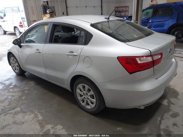 KIA gamma 2016 KNADM4A38G6633758 Image 3