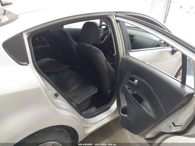 KIA gamma 2016 KNADM4A38G6633758 Image 8