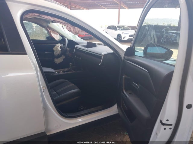 Mazda py cylinder deactivation 2025 7MMVABAM4SN302218 Image 5