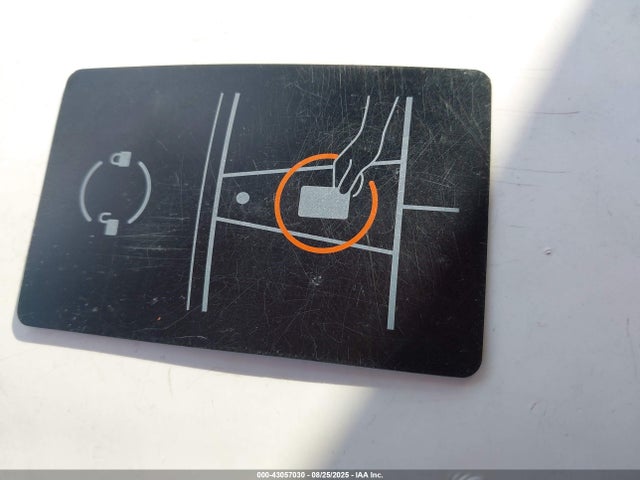 2022 TESLA MODEL 3 5YJ3E1EB7NF189852 Photo 10