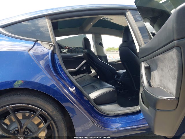 2022 TESLA MODEL 3 5YJ3E1EB7NF189852 Photo 7