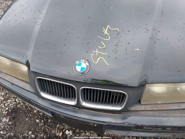 1992 BMW 325 WBACB4319NFF81134 Photo 9