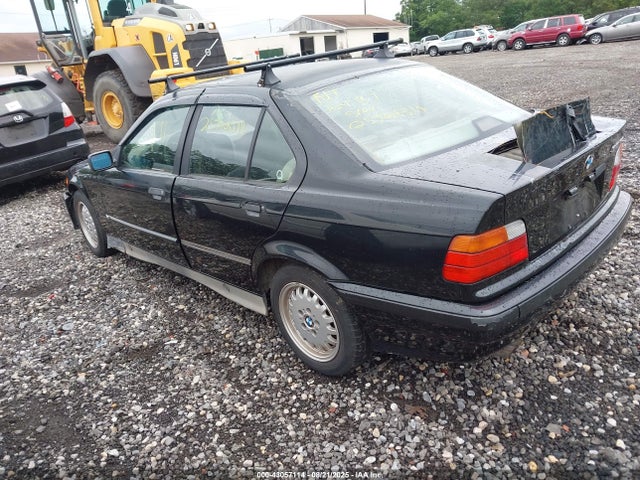 1992 BMW 325 WBACB4319NFF81134 Photo 2