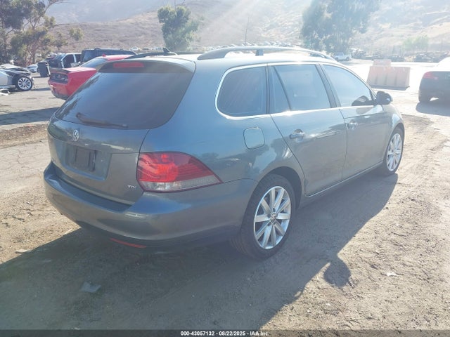 3VWPL7AJXEM604047 Volkswagen 2014