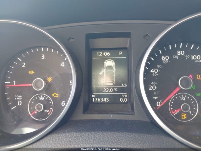 3VWPL7AJXEM604047 Volkswagen 2014
