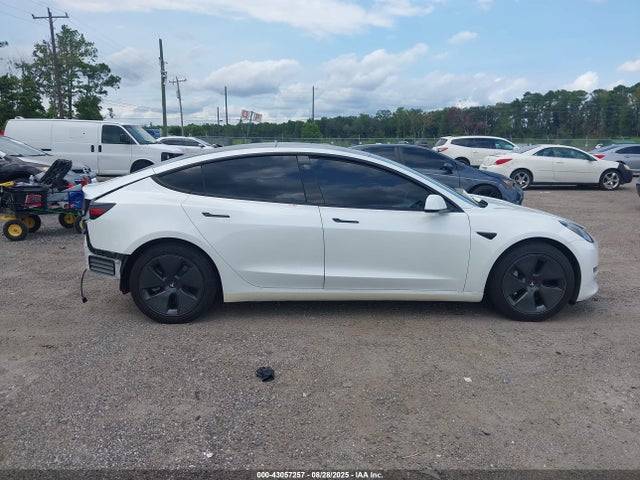 Tesla 2021 2021 5YJ3E1EA6MF030648 Image 14