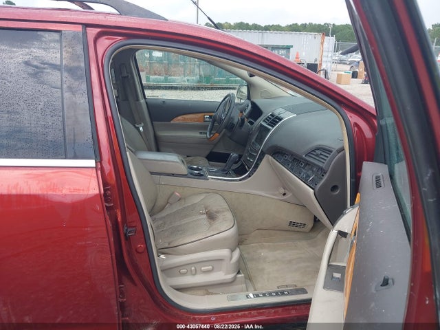 2LMDJ8JK1EBL13108 Lincoln MKX
