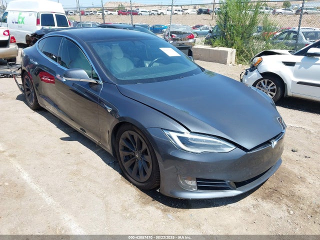2017 TESLA MODEL S 5YJSA1E20HF229121 Photo 0