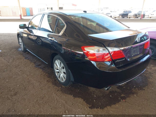 Honda j35y1 2014 1HGCR3F8XEA005324 Image 3