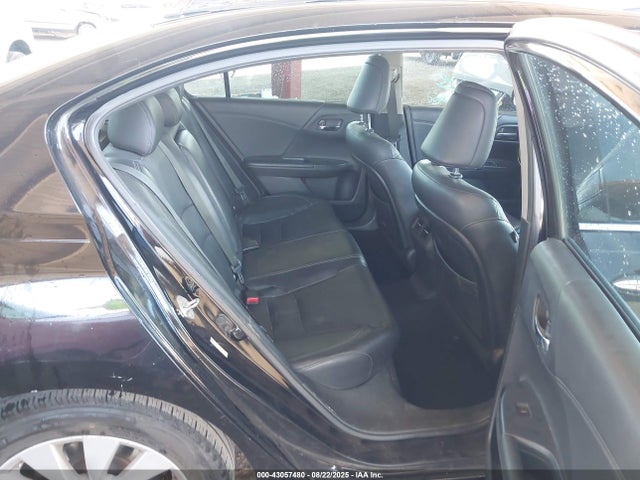 Honda j35y1 2014 1HGCR3F8XEA005324 Image 8
