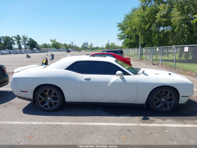 43057604 :رقم المزاد ، 2C3CDZBT6FH709120 vin ، 2015 Dodge Challenger R/t Plus مزاد بيع