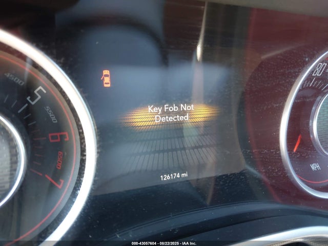 43057604 :رقم المزاد ، 2C3CDZBT6FH709120 vin ، 2015 Dodge Challenger R/t Plus مزاد بيع