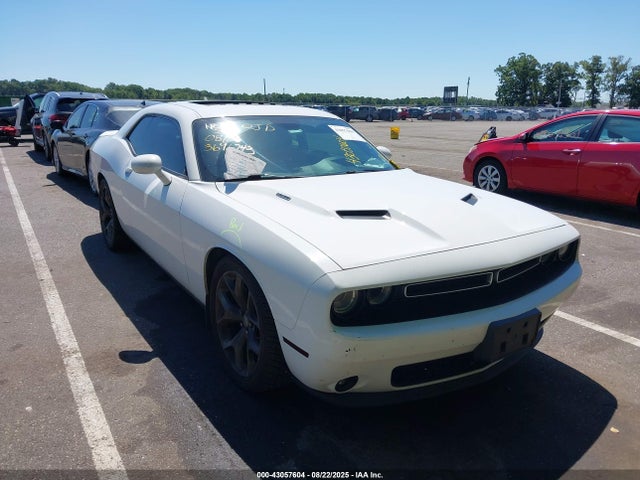 43057604 :رقم المزاد ، 2C3CDZBT6FH709120 vin ، 2015 Dodge Challenger R/t Plus مزاد بيع