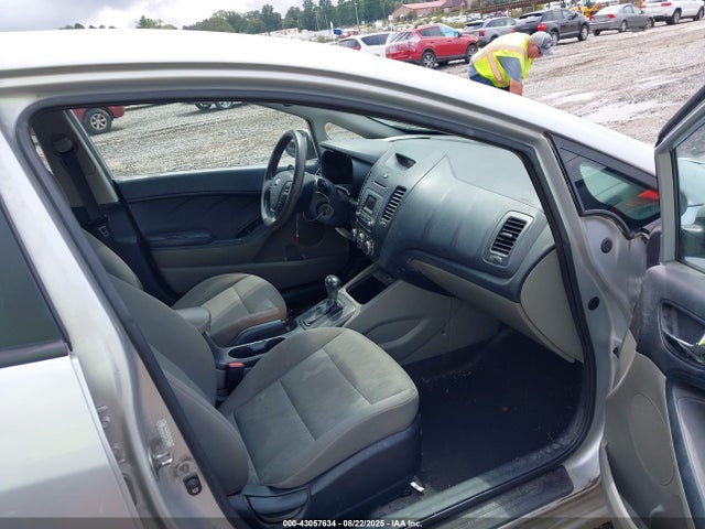 KIA mpi nu 2016 KNAFK4A69G5481438 Image 5