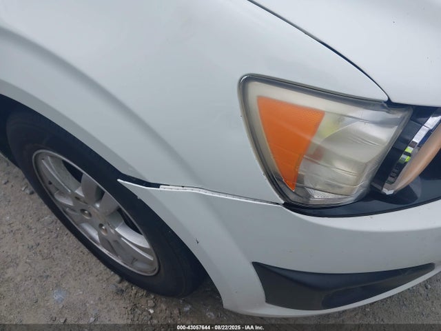 Продажа на аукционе авто 2014 Chevrolet Sonic Lt Auto, vin: 1G1JC5SB0E4154482, номер лота: 43057644