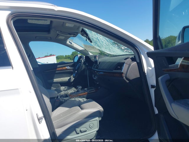 2018 AUDI Q5 WA1BNAFY6J2114565 Photo 4
