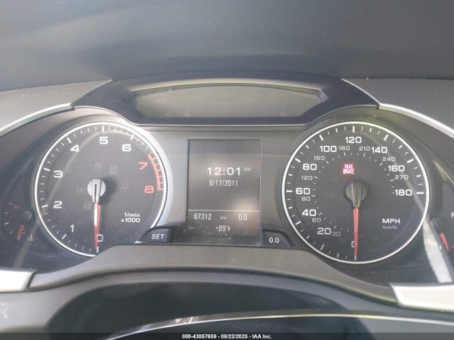 2011 AUDI A4 WAUEFAFL4BN050771 Photo 6