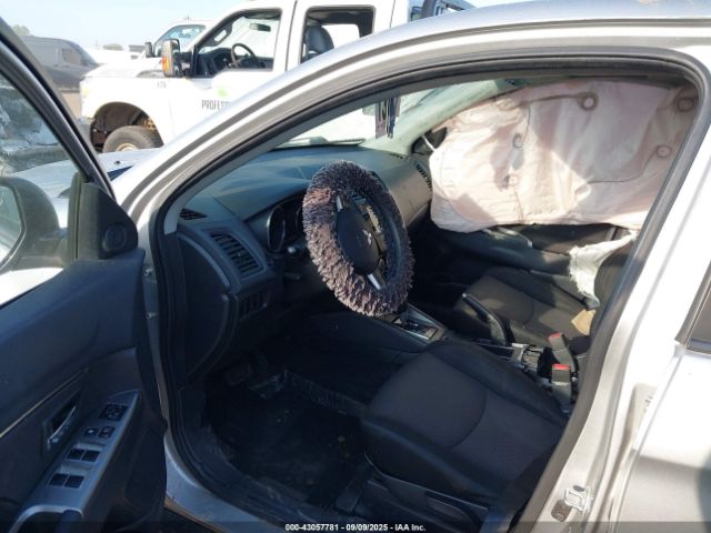 2019 MITSUBISHI OUTLANDER SPORT JA4AP3AU7KU031822 Photo 4