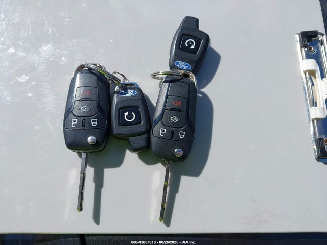 Ford 2016 2016 3FA6P0HD1GR205095 Image 11