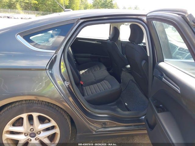 Ford 2016 2016 3FA6P0HD1GR205095 Image 8