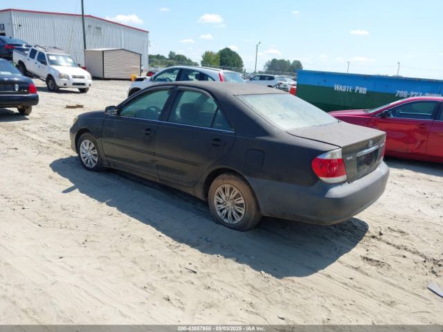 2005 TOYOTA CAMRY 4T1BE32K75U094772 Photo 2