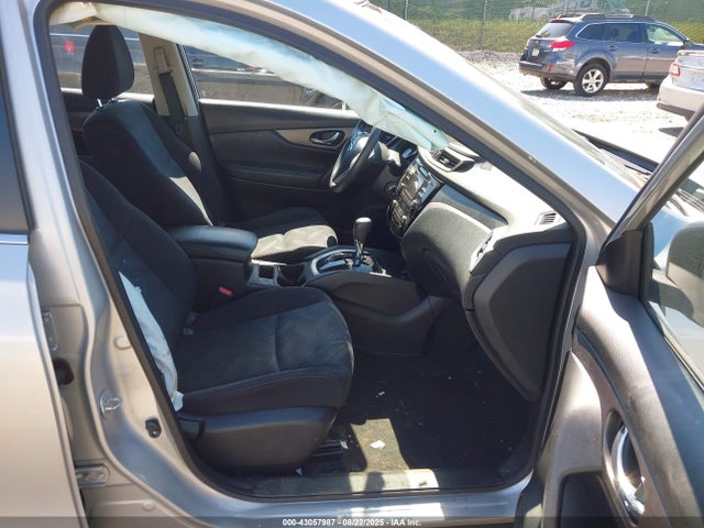 JN8AT2MV2GW132041 Nissan Rogue