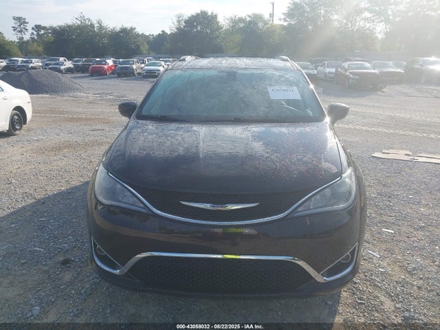 2C4RC1BG5HR782621 Chrysler Pacifica