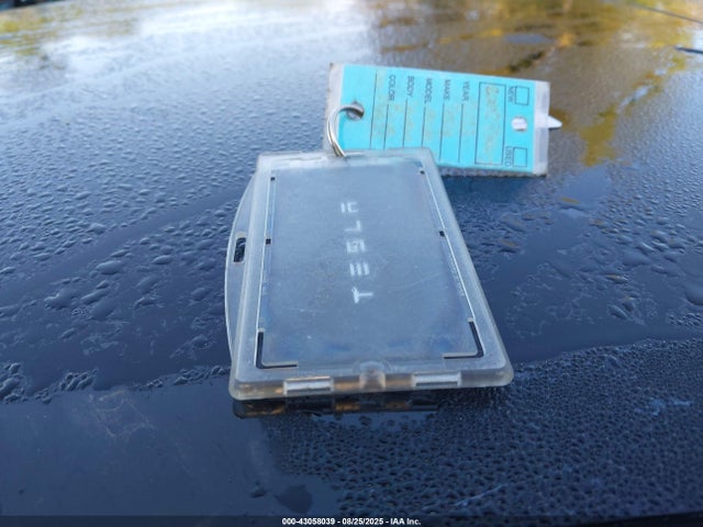 2023 TESLA MODEL 3 5YJ3E1EA0PF431925 Photo 10