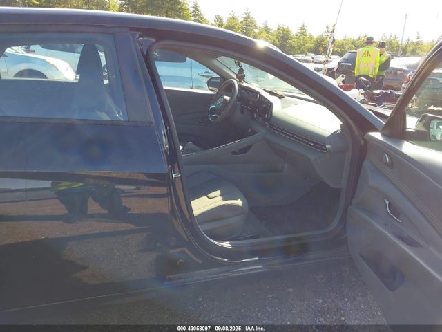 Hyundai mpi nu pe 2021 KMHLS4AG0MU126783 Image 5