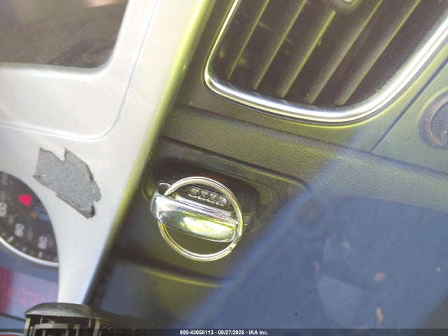 2010 AUDI A4 WAUDFAFL5AN009656 Photo 10