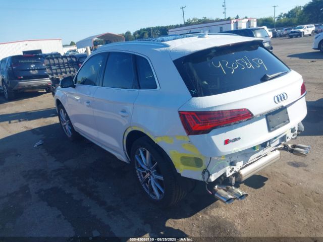 2022 AUDI SQ5 WA1B4AFYXN2136206 Photo 2
